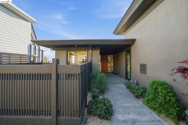 606 Grizzly Peak Boulevard, Berkeley, CA 94708