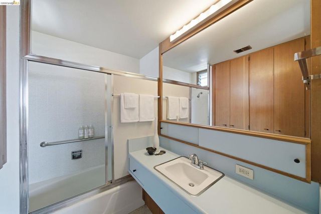 606 Grizzly Peak Boulevard, Berkeley, CA 94708