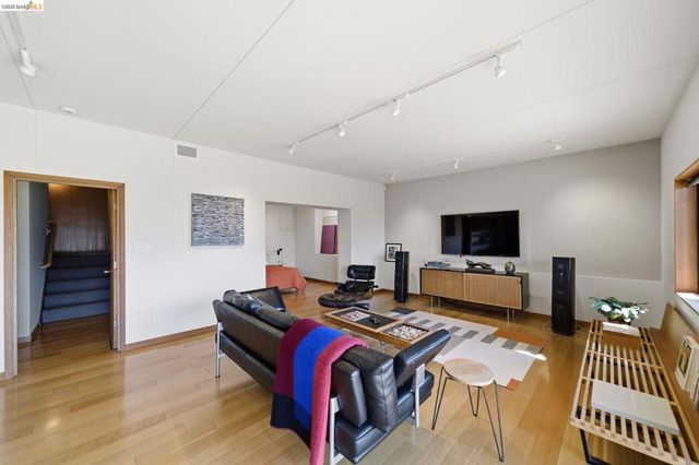 606 Grizzly Peak Boulevard, Berkeley, CA 94708