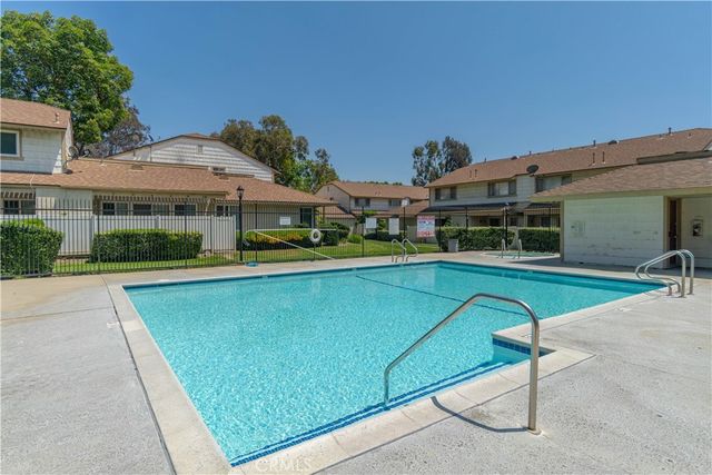 1031 S Palmetto J9, Ontario, CA 91762