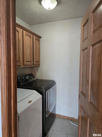 70 BANYAN Drive, Canton, IL 61520