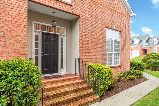 8233 Double Eagle Court, Ooltewah, TN 37363