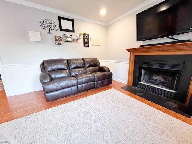 2305 Moors LNDG, Chesapeake, VA 23323