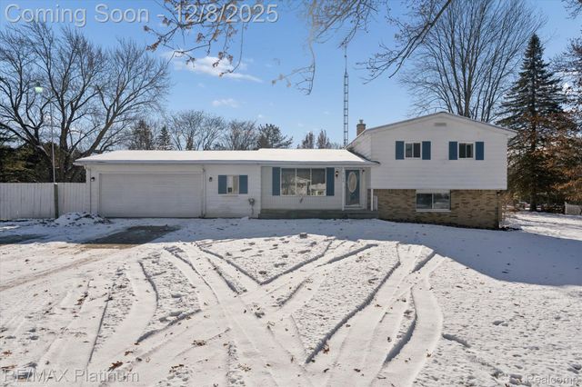 4199 Sheraton Drive, Flint, MI 48532