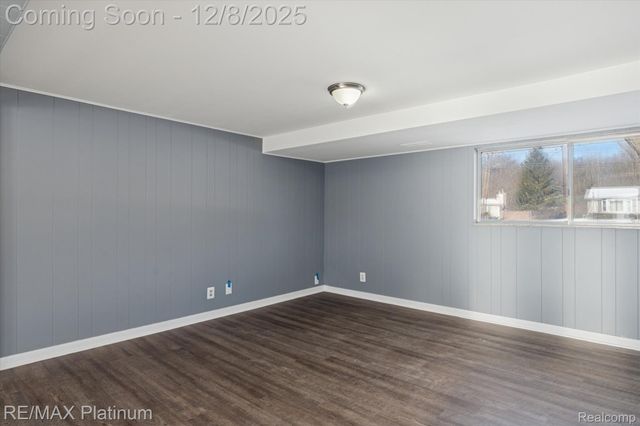 4199 Sheraton Drive, Flint, MI 48532