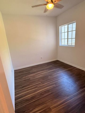 358 SE 1st Way, Deerfield Beach, FL 33441