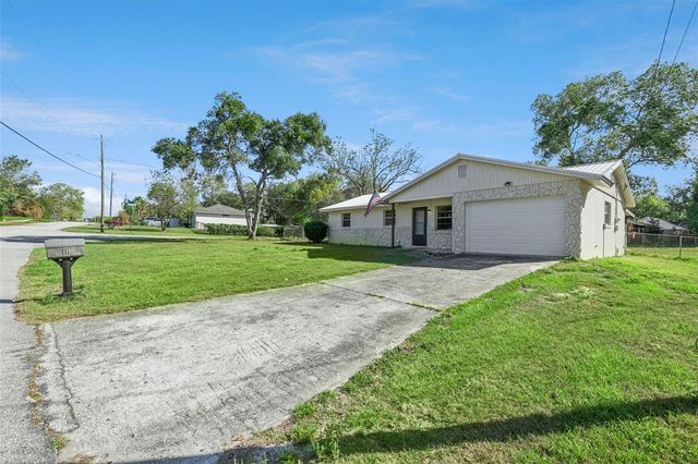 111 AMIGOS ROAD, Debary, FL 32713