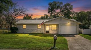 111 AMIGOS ROAD, Debary, FL 32713