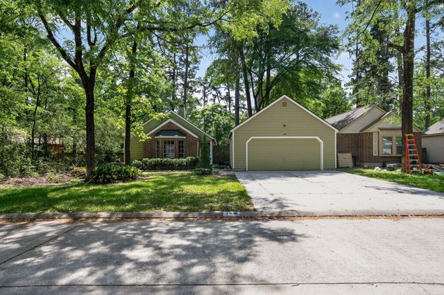 30 Camberwell Court, The Woodlands, TX 77380