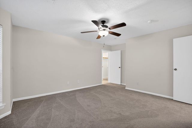 30 Camberwell Court, The Woodlands, TX 77380