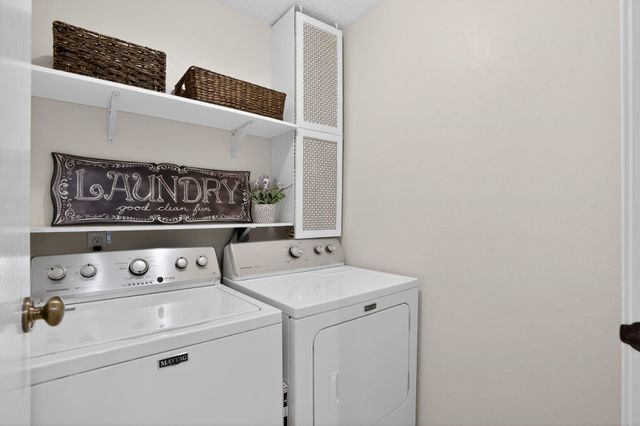 30 Camberwell Court, The Woodlands, TX 77380