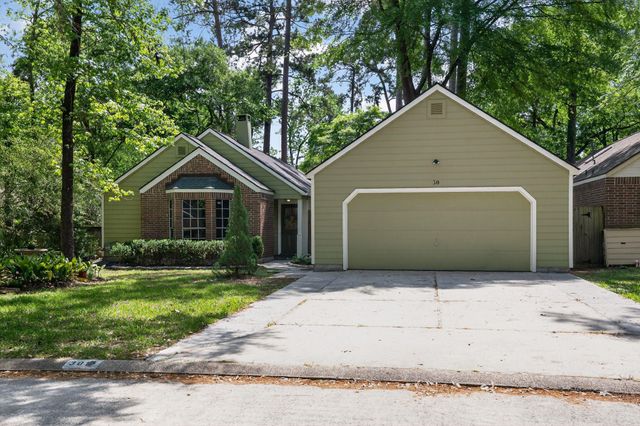 30 Camberwell Court, The Woodlands, TX 77380