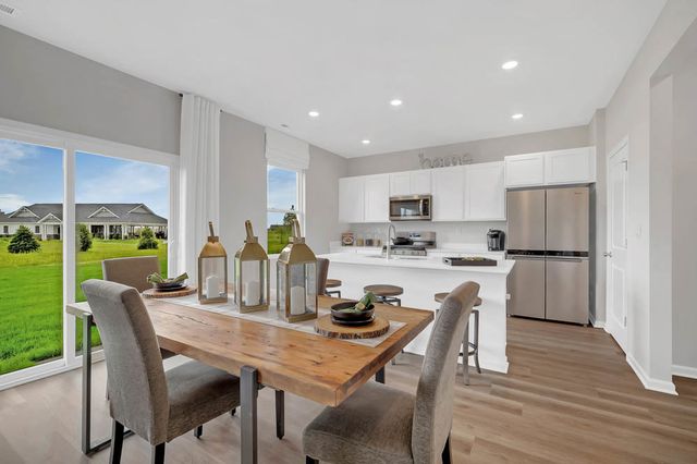 402 Arbor Ridge Court, Hampshire, IL 60140