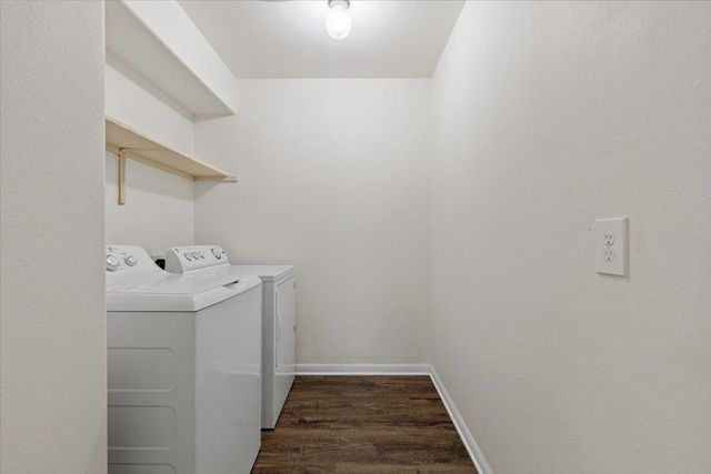 300 Nueces River TRL, Hutto, TX 78634