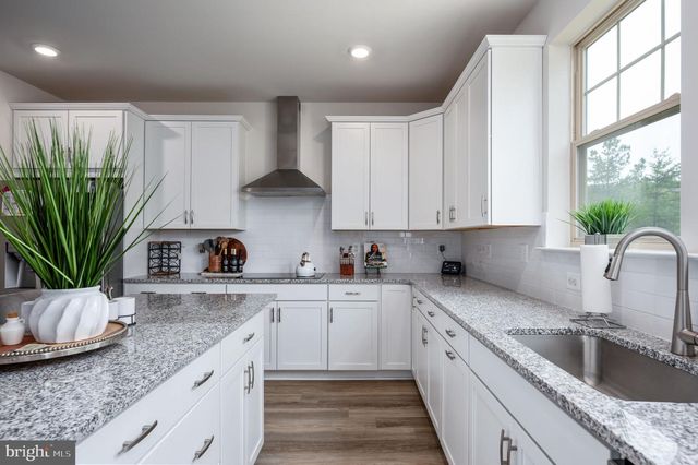 154 SHADED VALLEY CT, Stafford, VA 22554