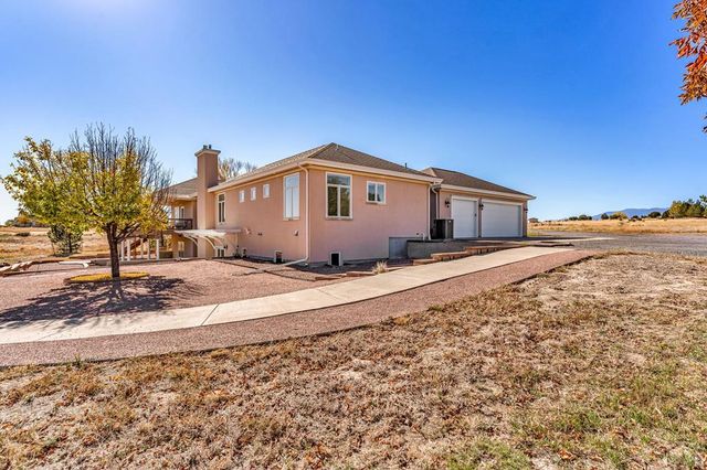 5741 St Charles River Dr, Pueblo, CO 81004