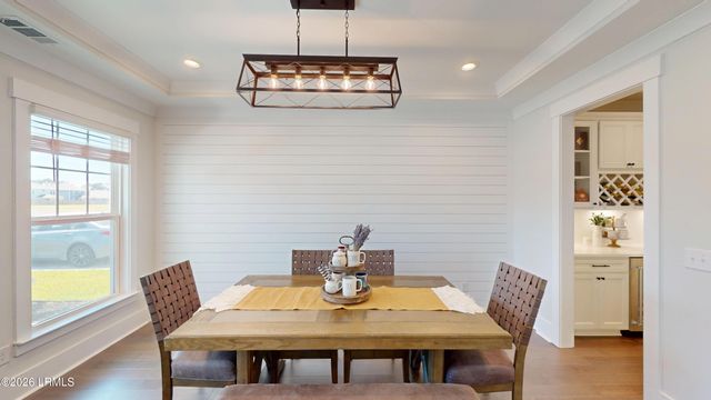 1270 Windswept Oak Lane, Beaufort, SC 29902