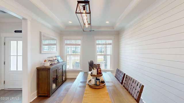 1270 Windswept Oak Lane, Beaufort, SC 29902