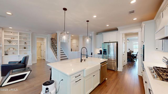 1270 Windswept Oak Lane, Beaufort, SC 29902