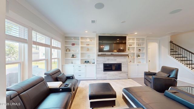 1270 Windswept Oak Lane, Beaufort, SC 29902