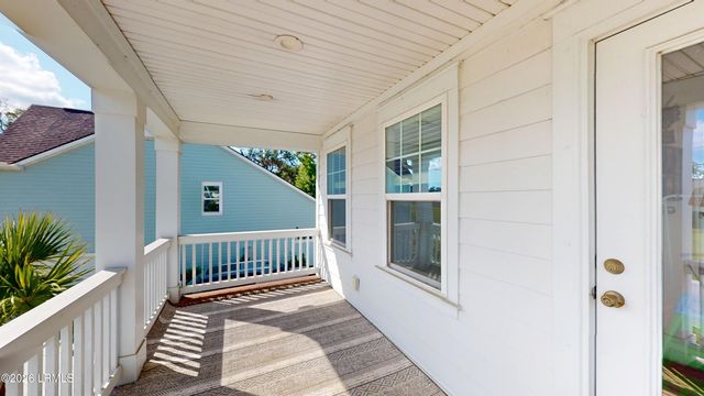 1270 Windswept Oak Lane, Beaufort, SC 29902