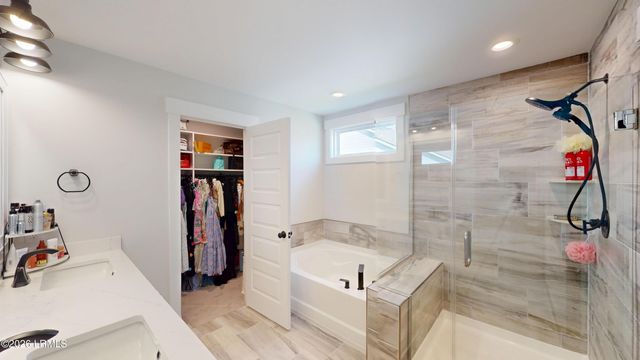 1270 Windswept Oak Lane, Beaufort, SC 29902
