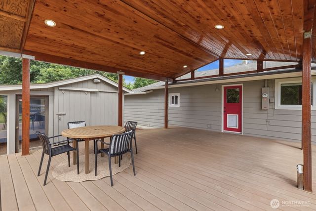 5625 Carnation Duvall Road NE, Carnation, WA 98014
