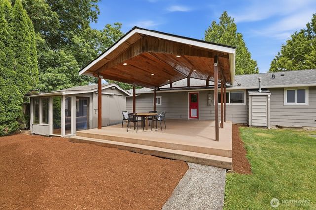 5625 Carnation Duvall Road NE, Carnation, WA 98014