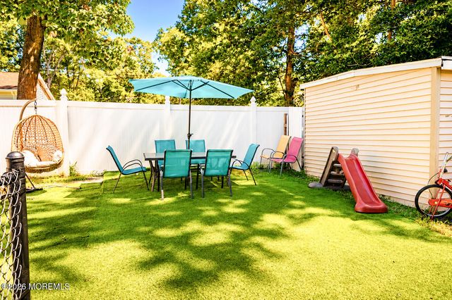 122 Garden Avenue, Browns Mills, NJ 08015