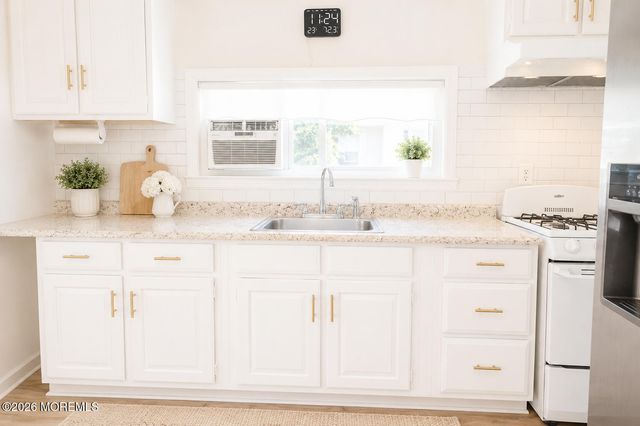 122 Garden Avenue, Browns Mills, NJ 08015