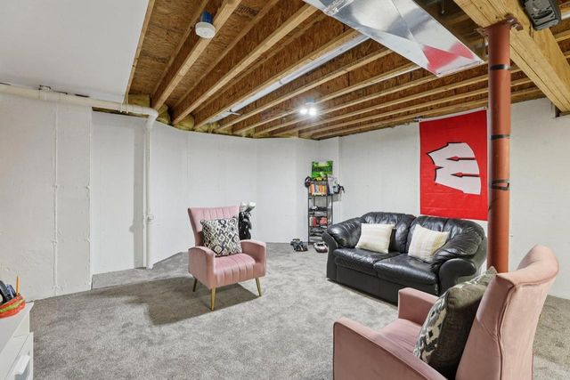 3744 Mammoth Trail, Madison, WI 53719