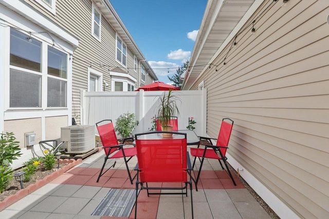 3744 Mammoth Trail, Madison, WI 53719