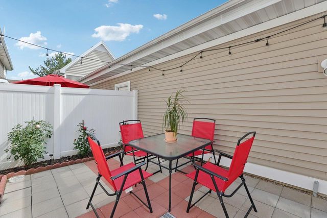 3744 Mammoth Trail, Madison, WI 53719