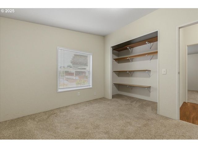 51540 Se WESTLAKE Dr 56, Scappoose, OR 97056