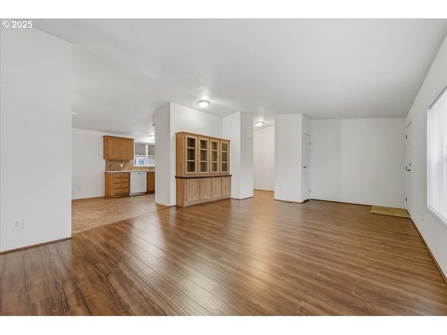 51540 Se WESTLAKE Dr 56, Scappoose, OR 97056