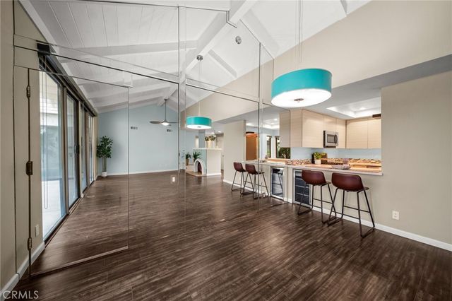 2343 Miramonte Circle W D, Palm Springs, CA 92264