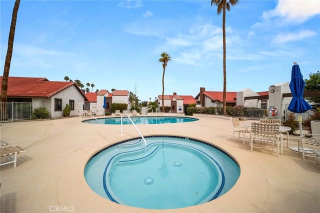 2343 Miramonte Circle W D, Palm Springs, CA 92264