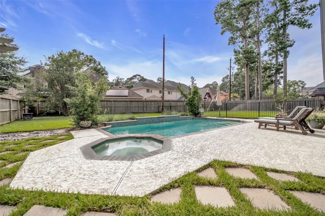 8018 Northbridge Drive, Spring, TX 77379