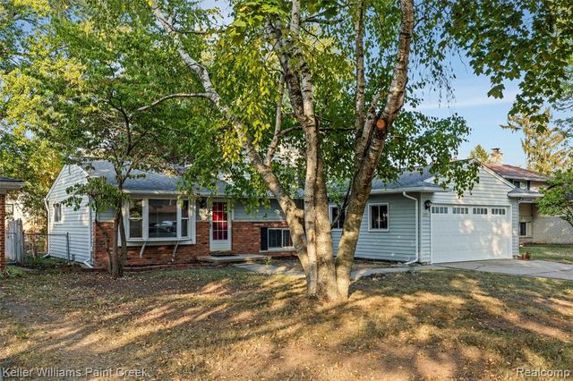 2551 Crofthill Drive, Auburn Hills, MI 48326