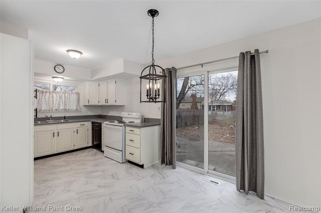 2551 Crofthill Drive, Auburn Hills, MI 48326