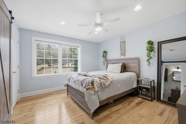 20 Summerfield Rd, White Twp., NJ 07823