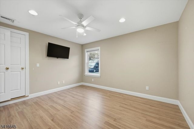 20 Summerfield Rd, White Twp., NJ 07823