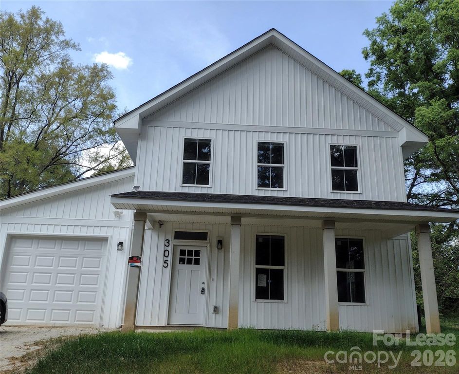 305 N Crigler Street, Charlotte, NC 28216