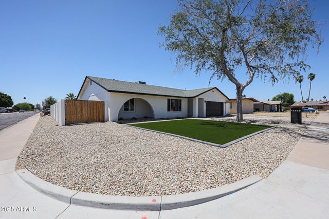 11202 N 43RD Drive, Glendale, AZ 85304