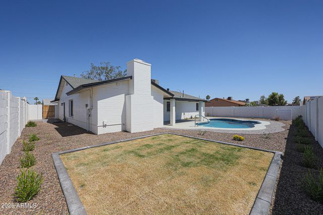 11202 N 43RD Drive, Glendale, AZ 85304