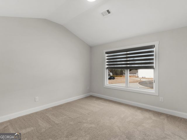 24 Deer Creek Court, Moreland, GA 30259