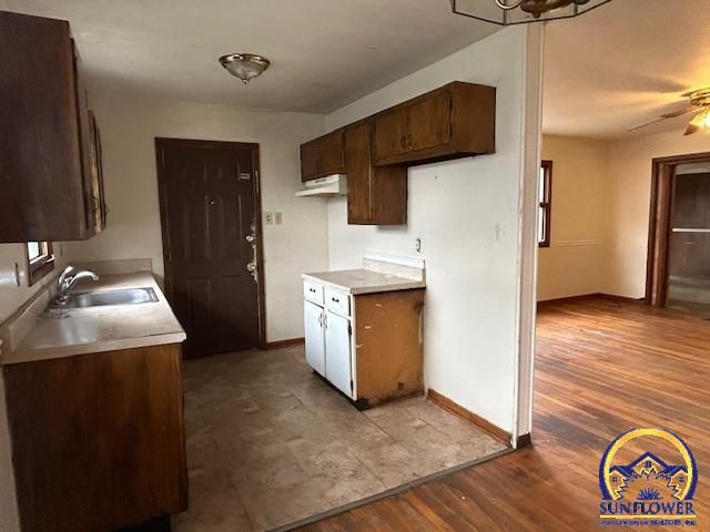 2233 SE Swygart ST, Topeka, KS 66605