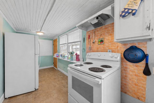 423 Mooresville Pike, Columbia, TN 38401