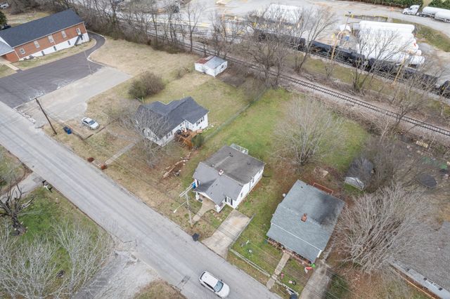 423 Mooresville Pike, Columbia, TN 38401