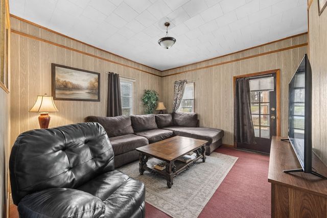 423 Mooresville Pike, Columbia, TN 38401